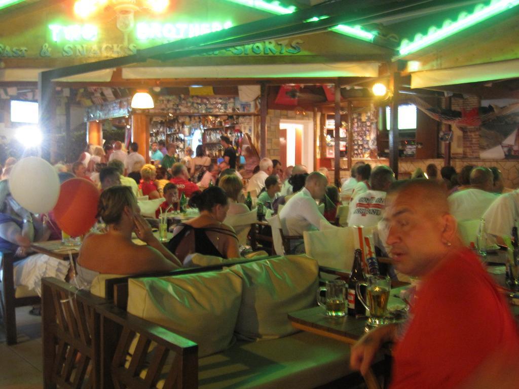 Two Brothers Studios Tsilivi  Bagian luar foto